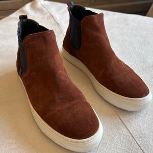 Ted Baker Chelsea Boot - Size 9.5 (Wears like 10.5) - Very Good Condition